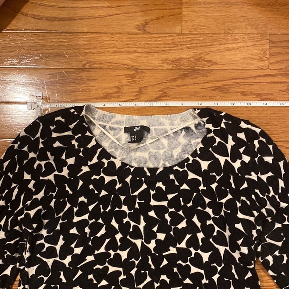 Heart design 3/4 sweater - Picture 4 of 6